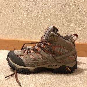Women’s Merrell Hiking Boots